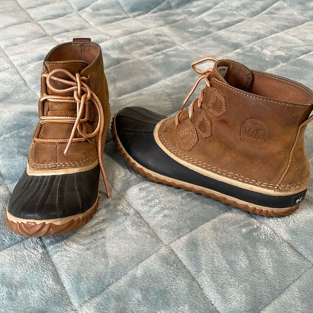 Sorel out and about boots